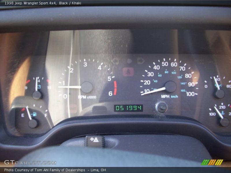 Black / Khaki 1998 Jeep Wrangler Sport 4x4