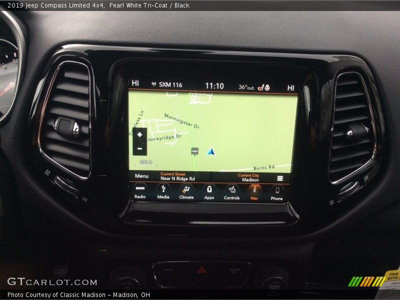 Pearl White Tri–Coat / Black 2019 Jeep Compass Limited 4x4