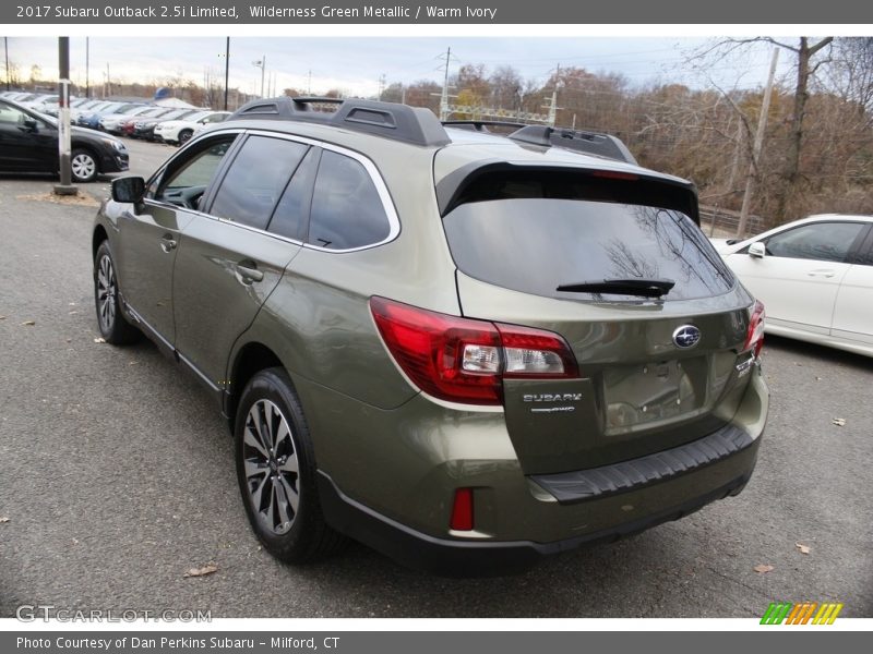 Wilderness Green Metallic / Warm Ivory 2017 Subaru Outback 2.5i Limited