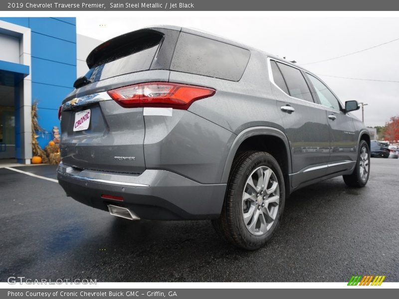 Satin Steel Metallic / Jet Black 2019 Chevrolet Traverse Premier