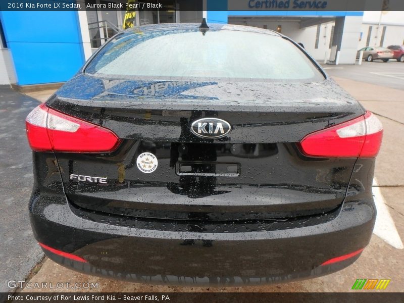 Aurora Black Pearl / Black 2016 Kia Forte LX Sedan