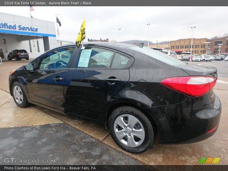 Aurora Black Pearl / Black 2016 Kia Forte LX Sedan