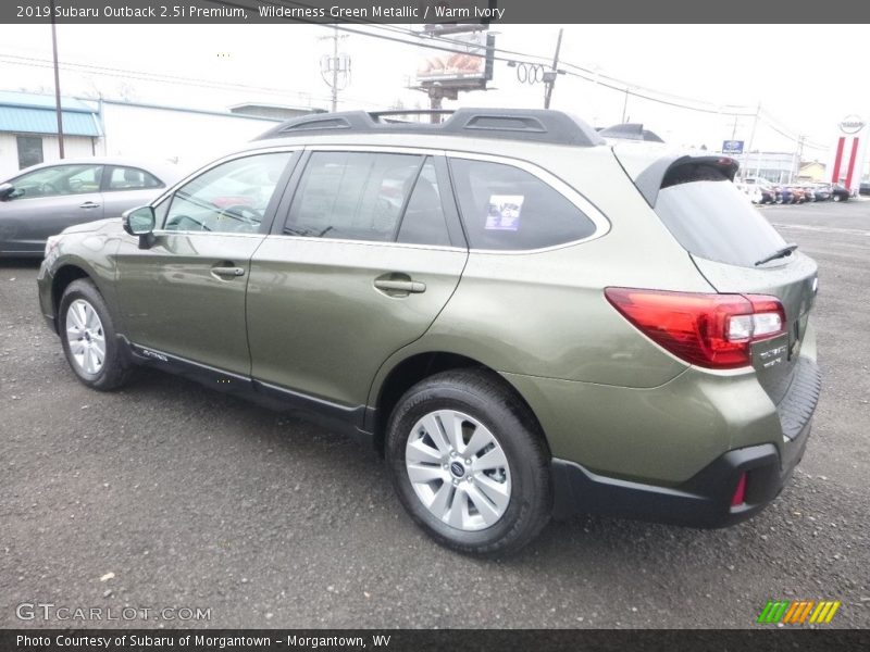 Wilderness Green Metallic / Warm Ivory 2019 Subaru Outback 2.5i Premium