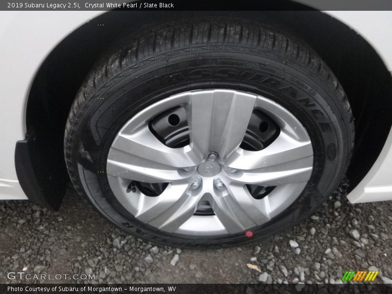 Crystal White Pearl / Slate Black 2019 Subaru Legacy 2.5i