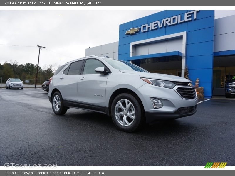 Silver Ice Metallic / Jet Black 2019 Chevrolet Equinox LT