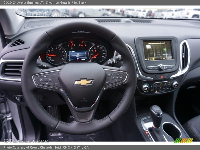 Silver Ice Metallic / Jet Black 2019 Chevrolet Equinox LT