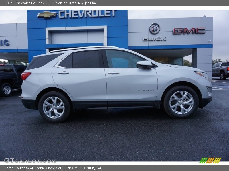 Silver Ice Metallic / Jet Black 2019 Chevrolet Equinox LT