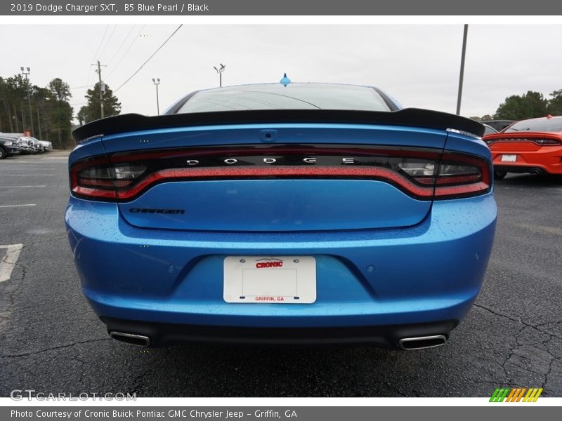 B5 Blue Pearl / Black 2019 Dodge Charger SXT