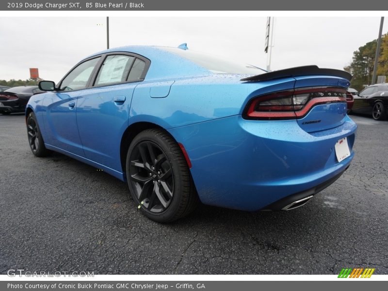 B5 Blue Pearl / Black 2019 Dodge Charger SXT