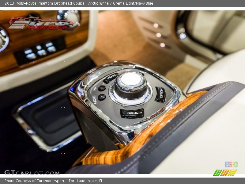 Arctic White / Creme Light/Navy Blue 2013 Rolls-Royce Phantom Drophead Coupe