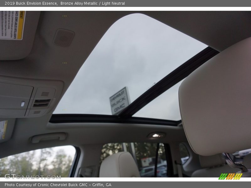 Bronze Alloy Metallic / Light Neutral 2019 Buick Envision Essence