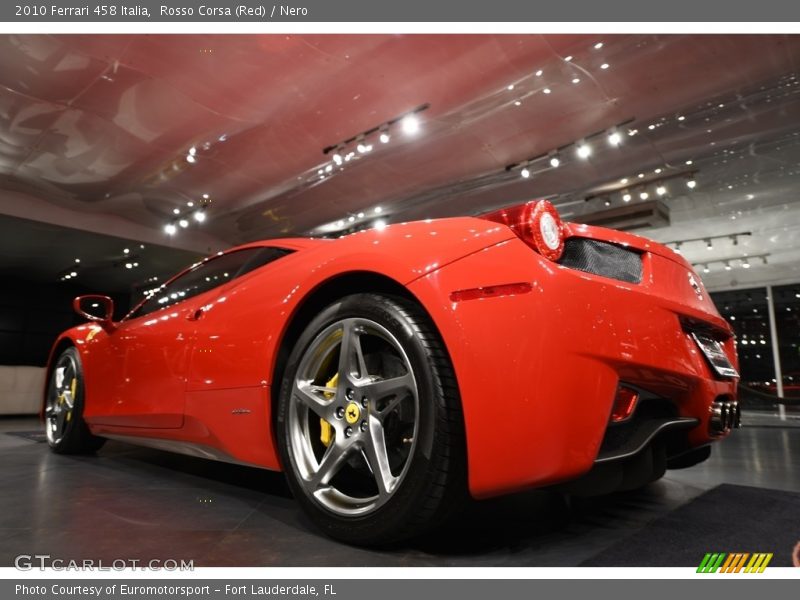 Rosso Corsa (Red) / Nero 2010 Ferrari 458 Italia