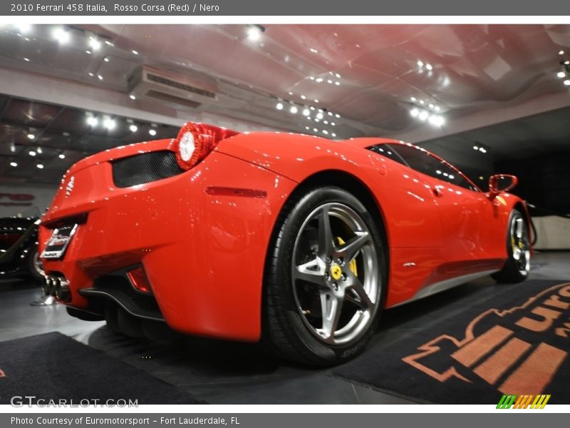 Rosso Corsa (Red) / Nero 2010 Ferrari 458 Italia