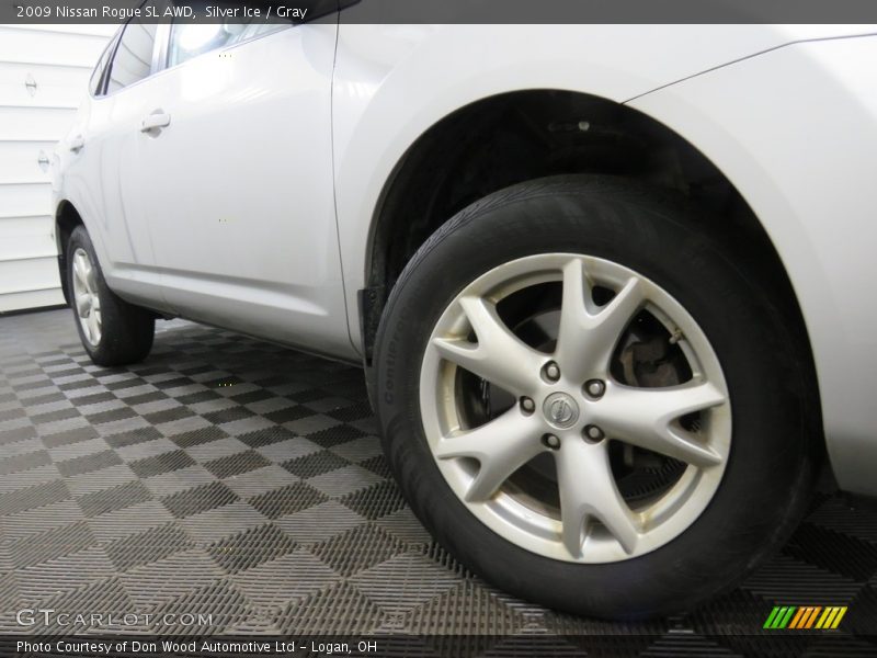 Silver Ice / Gray 2009 Nissan Rogue SL AWD
