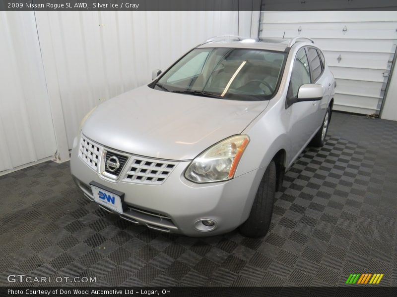 Silver Ice / Gray 2009 Nissan Rogue SL AWD