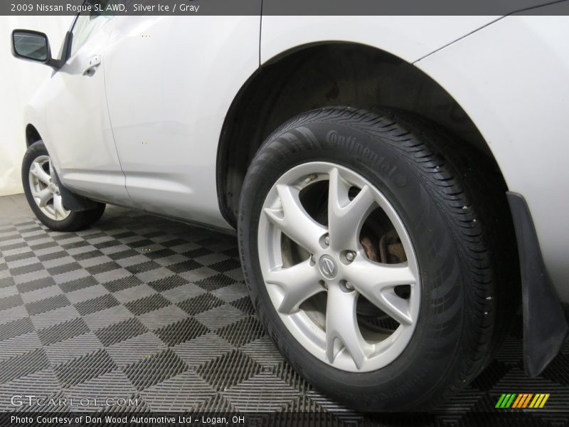 Silver Ice / Gray 2009 Nissan Rogue SL AWD