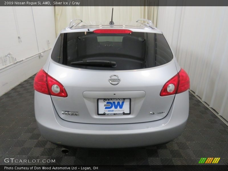 Silver Ice / Gray 2009 Nissan Rogue SL AWD