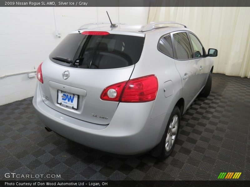 Silver Ice / Gray 2009 Nissan Rogue SL AWD
