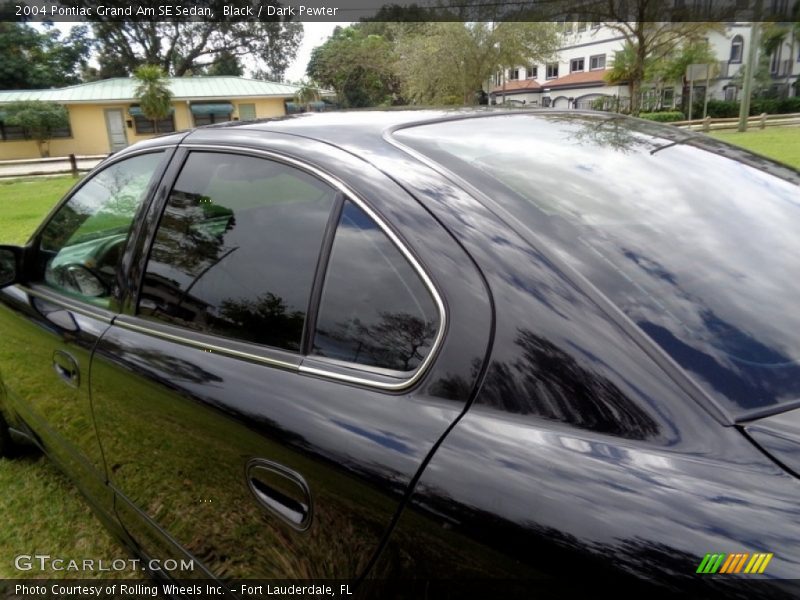 Black / Dark Pewter 2004 Pontiac Grand Am SE Sedan