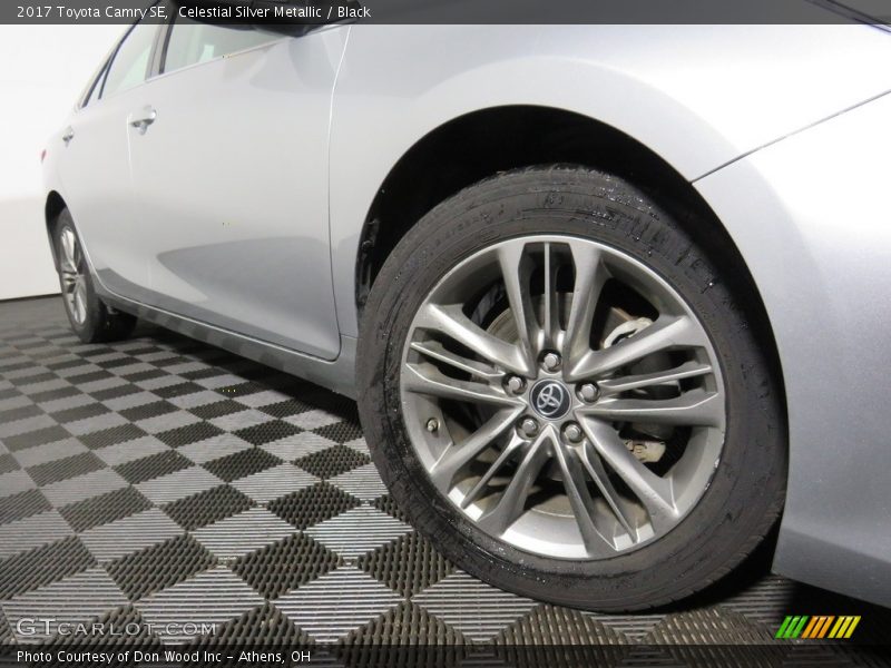 Celestial Silver Metallic / Black 2017 Toyota Camry SE