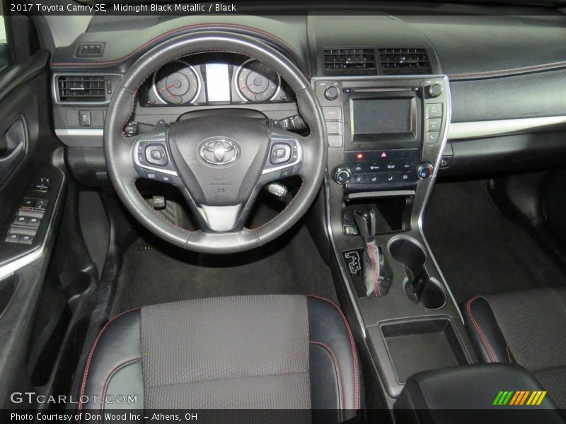 Midnight Black Metallic / Black 2017 Toyota Camry SE