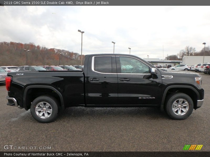  2019 Sierra 1500 SLE Double Cab 4WD Onyx Black