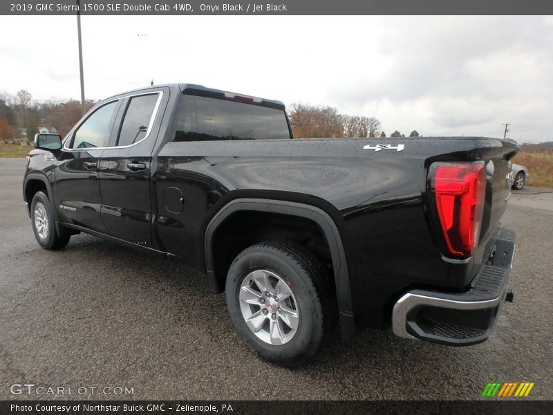 Onyx Black / Jet Black 2019 GMC Sierra 1500 SLE Double Cab 4WD