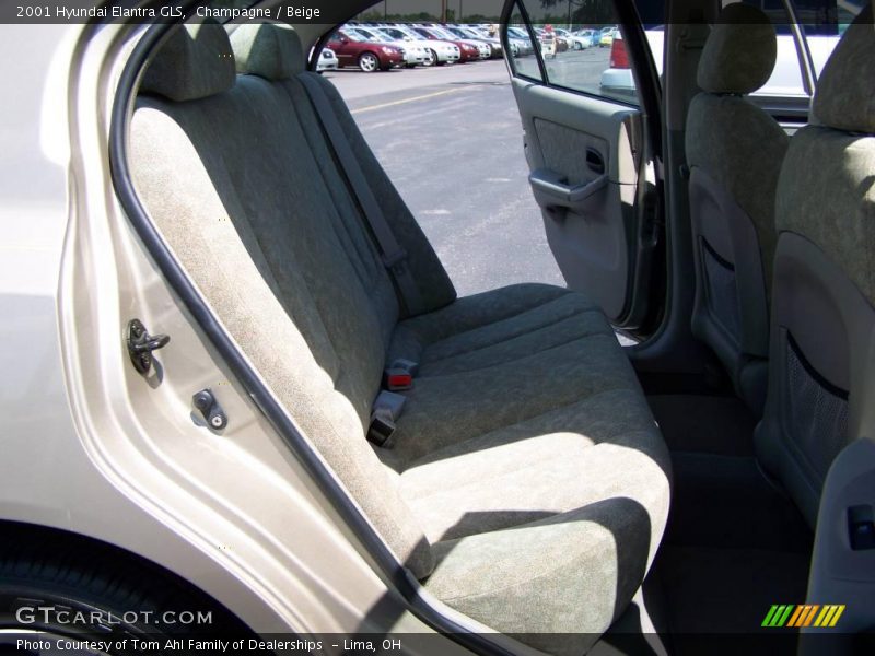 Champagne / Beige 2001 Hyundai Elantra GLS