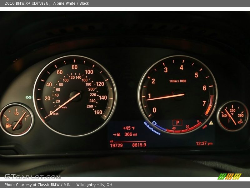 Alpine White / Black 2016 BMW X4 xDrive28i