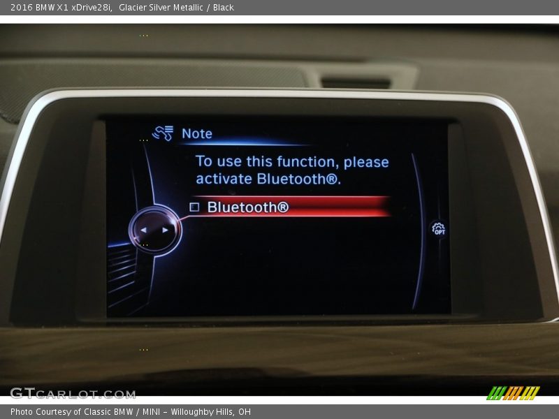 Glacier Silver Metallic / Black 2016 BMW X1 xDrive28i