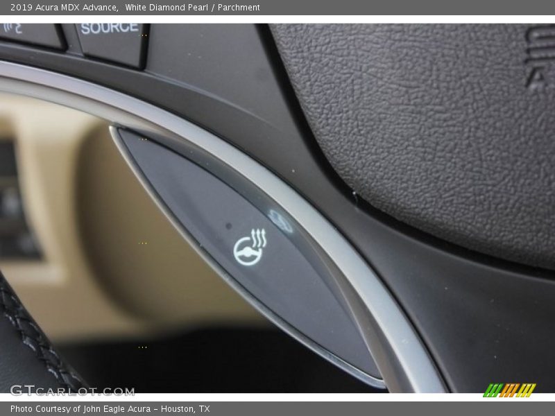White Diamond Pearl / Parchment 2019 Acura MDX Advance