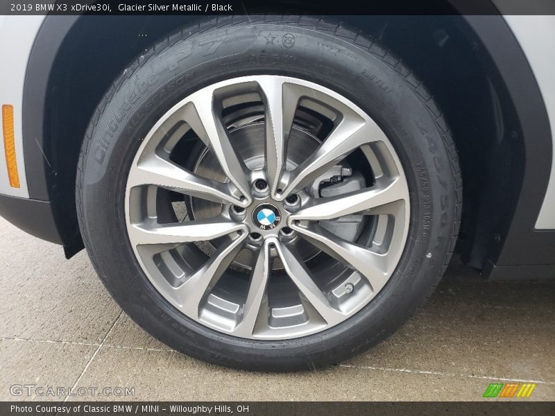 Glacier Silver Metallic / Black 2019 BMW X3 xDrive30i