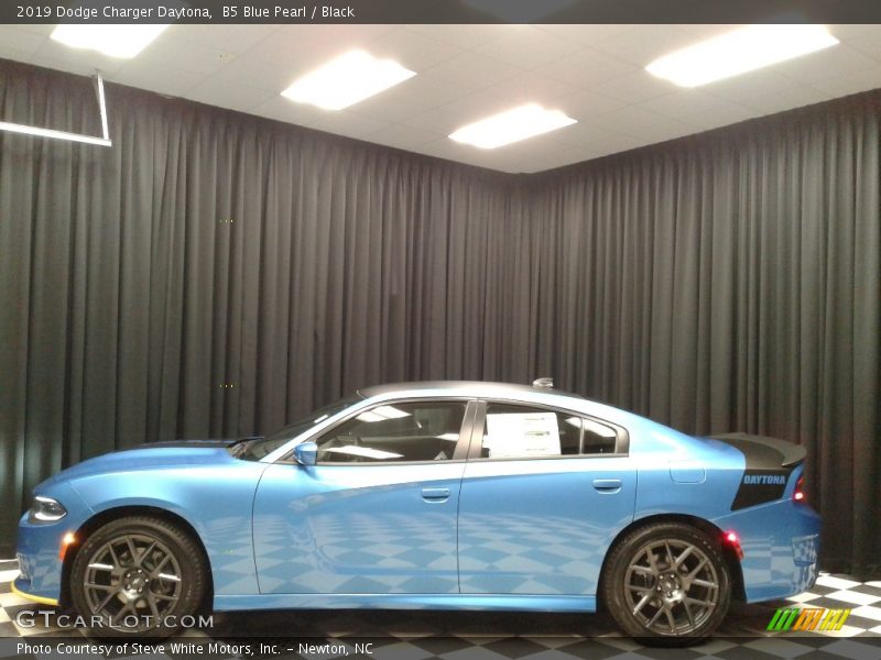 B5 Blue Pearl / Black 2019 Dodge Charger Daytona