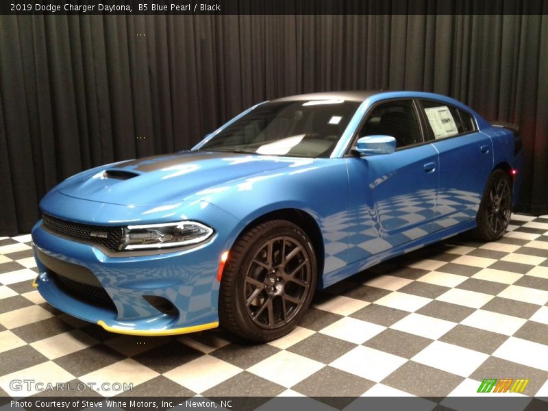 B5 Blue Pearl / Black 2019 Dodge Charger Daytona