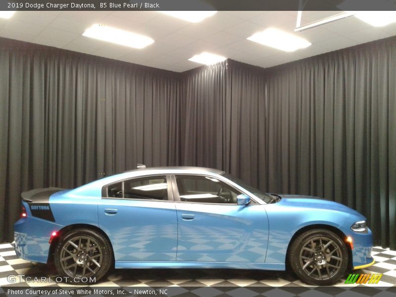 B5 Blue Pearl / Black 2019 Dodge Charger Daytona