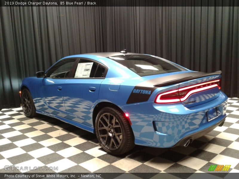 B5 Blue Pearl / Black 2019 Dodge Charger Daytona