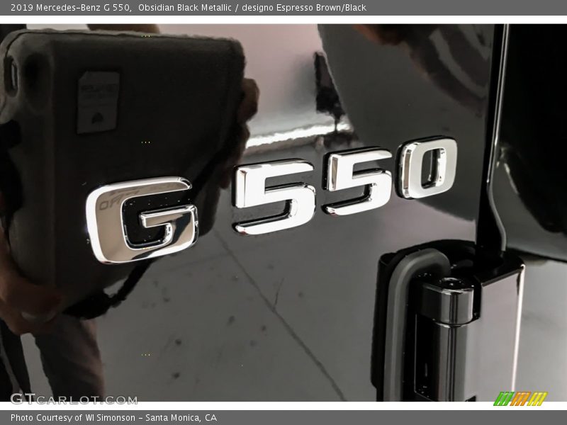 Obsidian Black Metallic / designo Espresso Brown/Black 2019 Mercedes-Benz G 550