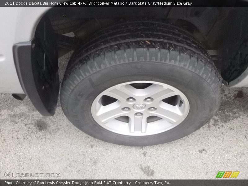 Bright Silver Metallic / Dark Slate Gray/Medium Slate Gray 2011 Dodge Dakota Big Horn Crew Cab 4x4