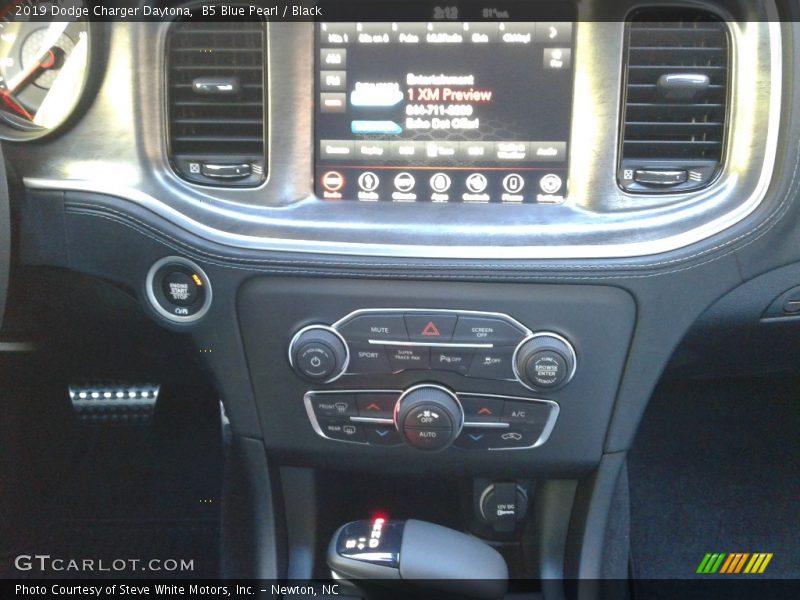 B5 Blue Pearl / Black 2019 Dodge Charger Daytona