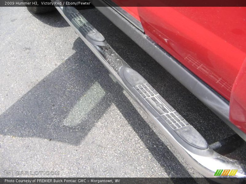 Victory Red / Ebony/Pewter 2009 Hummer H3