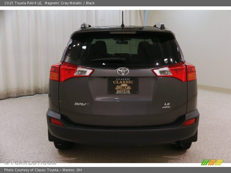 Magnetic Gray Metallic / Black 2015 Toyota RAV4 LE