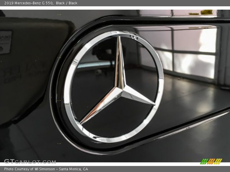 Black / Black 2019 Mercedes-Benz G 550