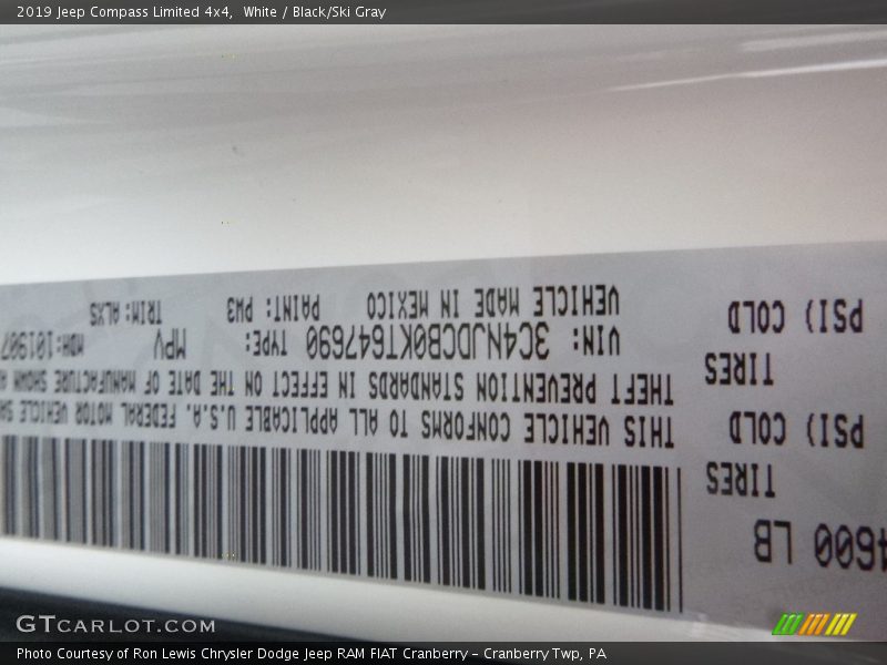 White / Black/Ski Gray 2019 Jeep Compass Limited 4x4