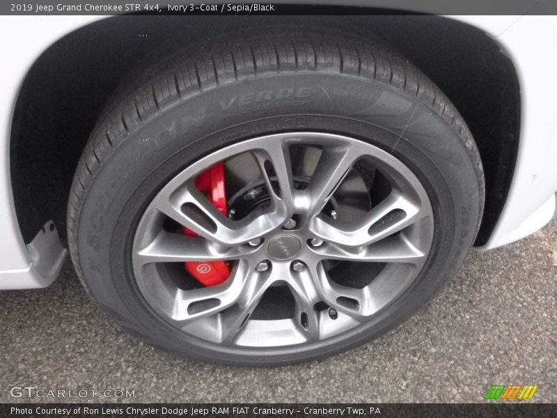  2019 Grand Cherokee STR 4x4 Wheel