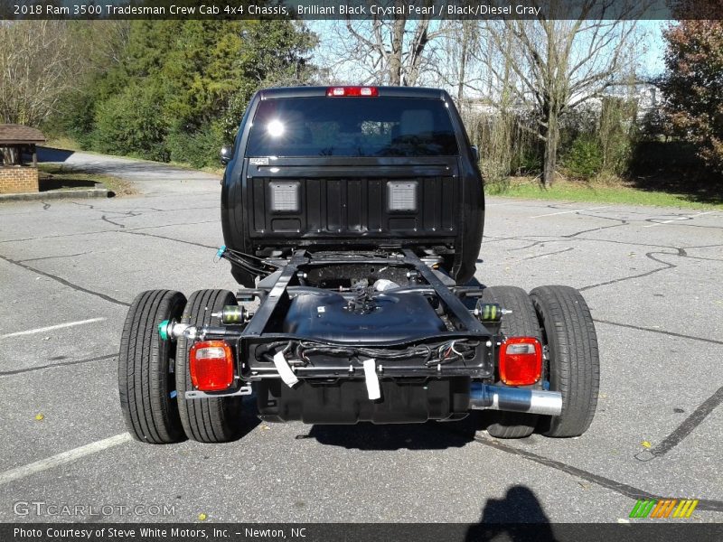 Brilliant Black Crystal Pearl / Black/Diesel Gray 2018 Ram 3500 Tradesman Crew Cab 4x4 Chassis