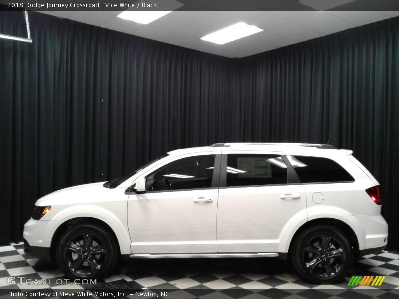 Vice White / Black 2018 Dodge Journey Crossroad