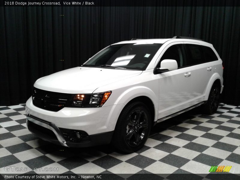 Vice White / Black 2018 Dodge Journey Crossroad