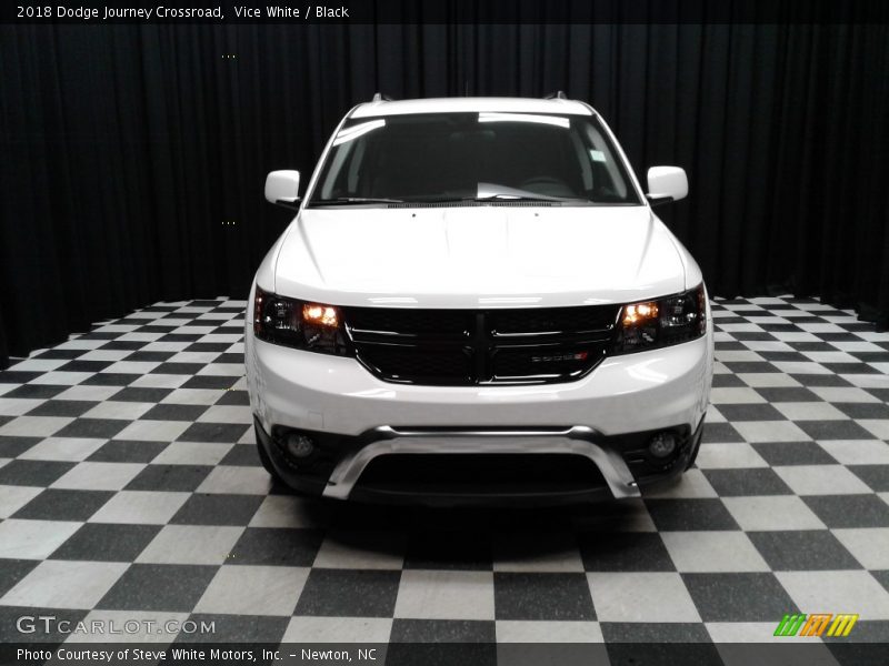 Vice White / Black 2018 Dodge Journey Crossroad