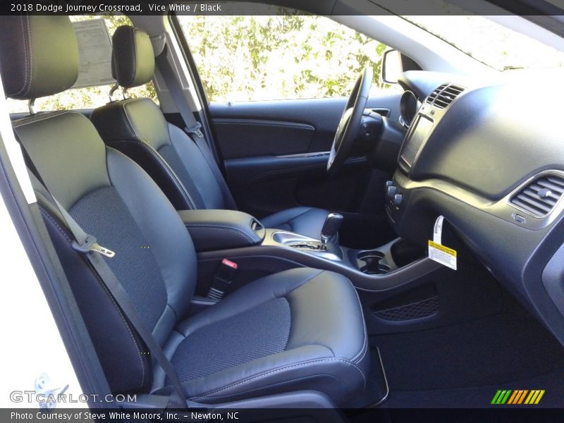 Vice White / Black 2018 Dodge Journey Crossroad