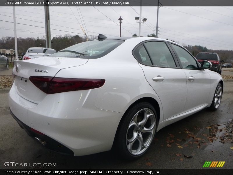 Trofeo White Tri-Coat / Black/Tan 2019 Alfa Romeo Giulia Ti Sport AWD